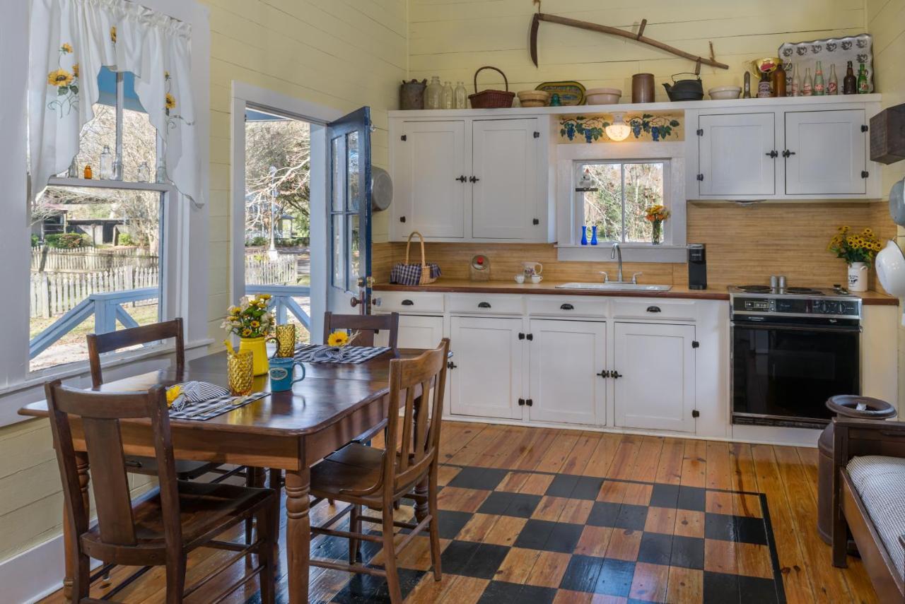 Maison D'Memoire Bed & Breakfast Cottages Rayne Eksteriør billede